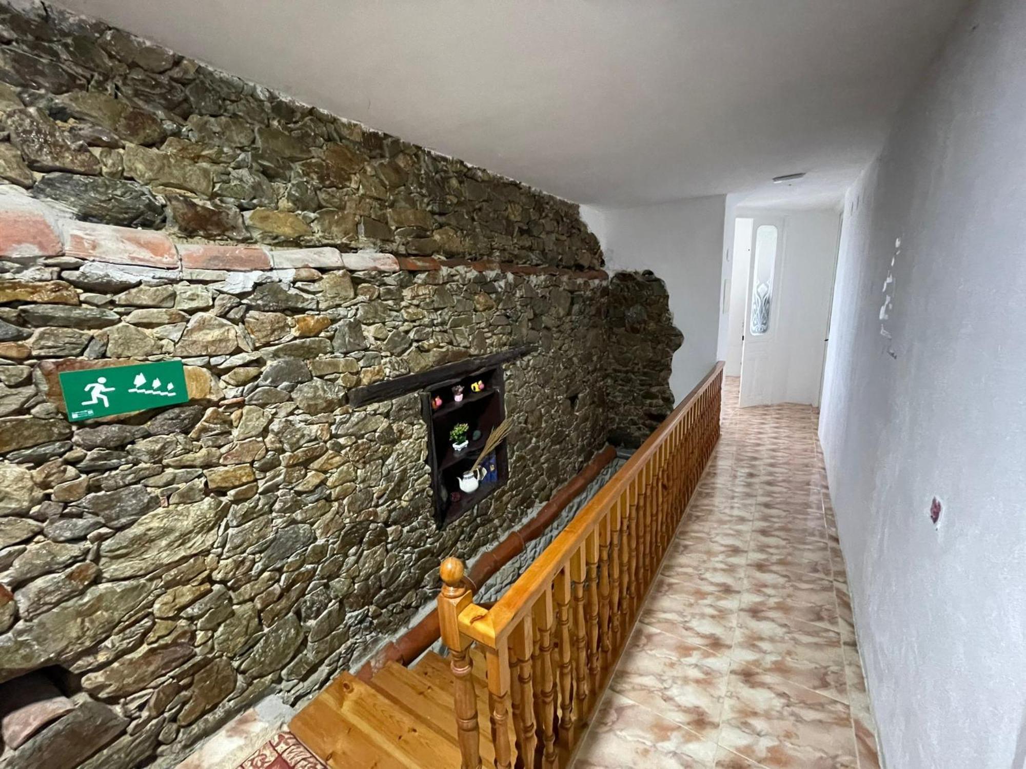 Hotel El Nuevo Semellon Aceptamos Mascotas Tineo Exterior photo